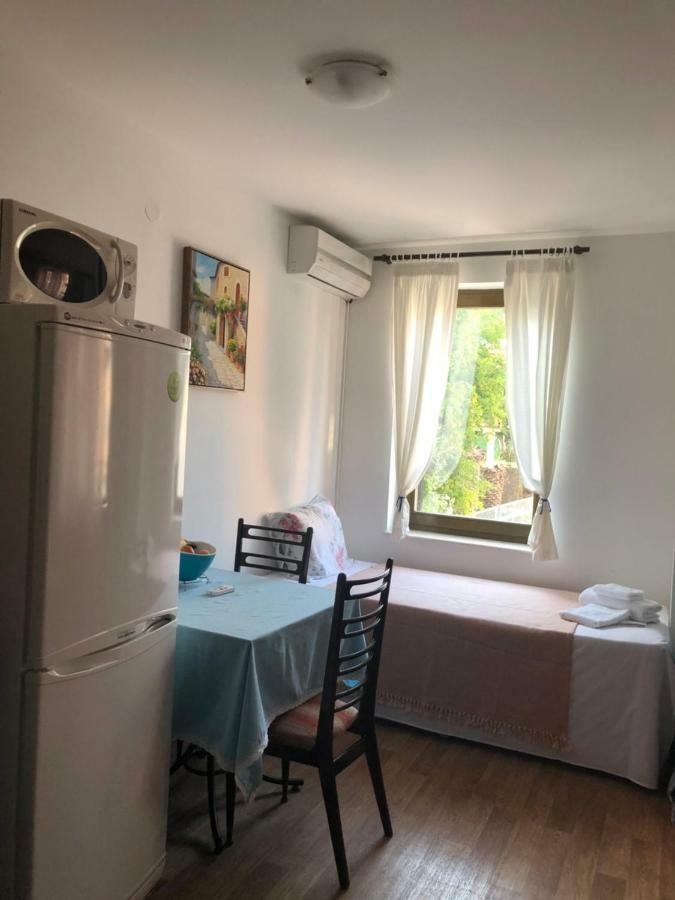 Prčanj Apartmani Petrija מראה חיצוני תמונה