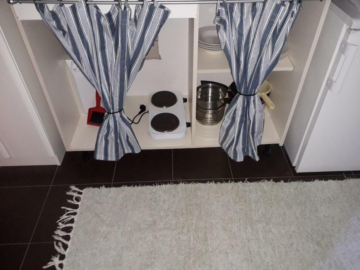 Prčanj Apartmani Petrija מראה חיצוני תמונה